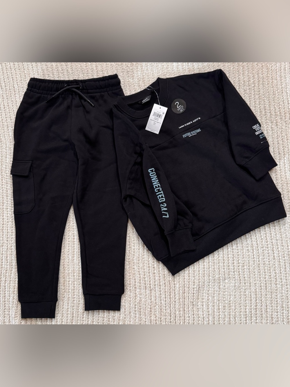 Next NWT Boys Black Future Systems Tech Sweatshirt Cargo Joggers Set Size 5